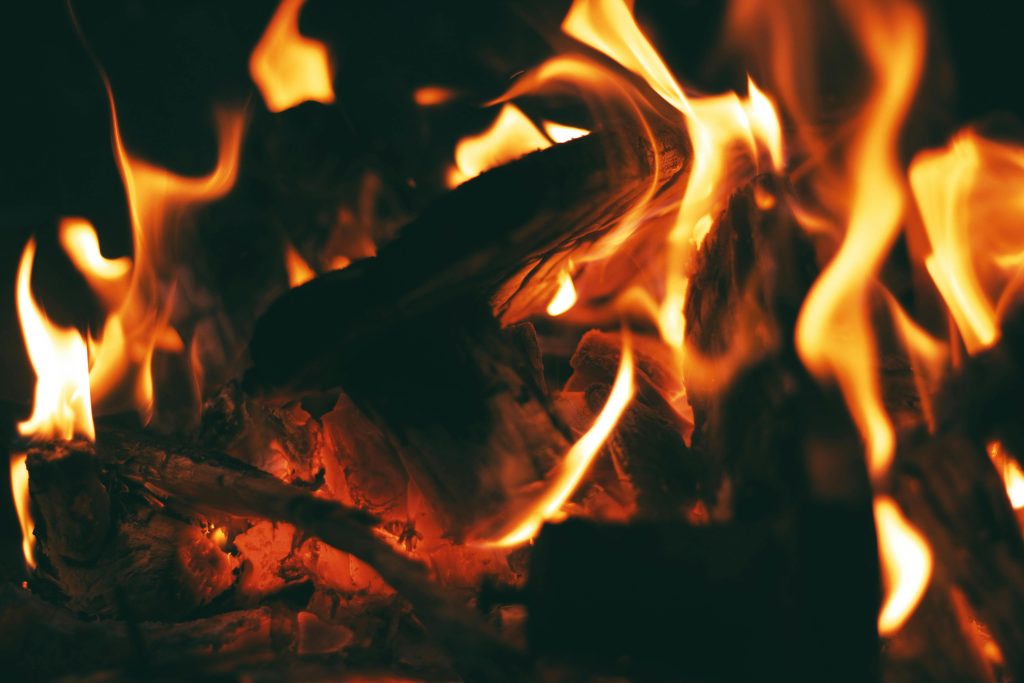 How to Build a Fire Pit in the Ground
